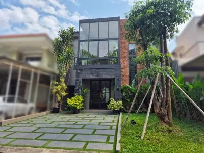 Dijual Rumah Baru Rapi Versailles Residence BSD Tangerang VS05