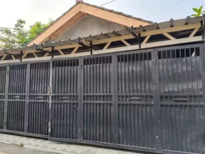 Dijual Rumah 2KT 175m di Parung Jaya