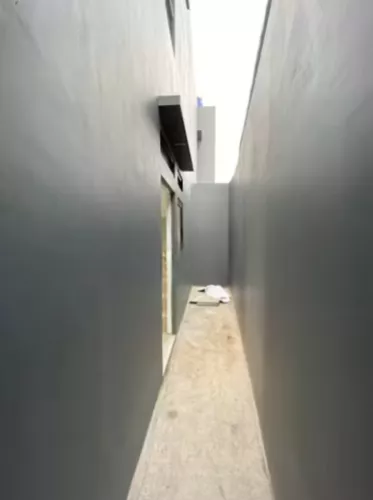 Hero Slide