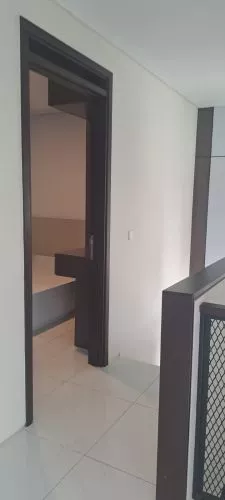Hero Slide