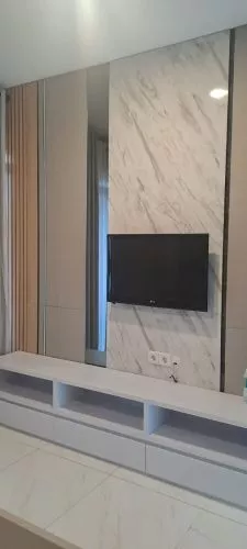 Hero Slide