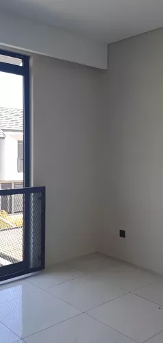 Hero Slide