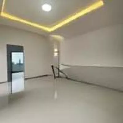 Hero Slide