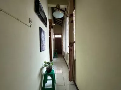 Hero Slide