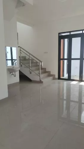 Hero Slide