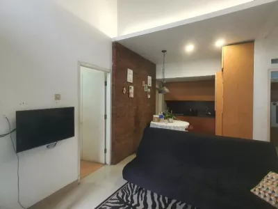 Hero Slide