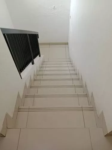 Hero Slide