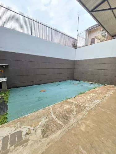 Hero Slide