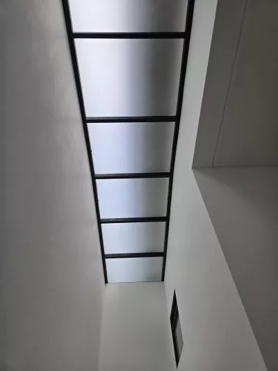Hero Slide
