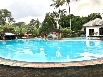 Hero Slide