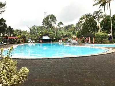 Hero Slide
