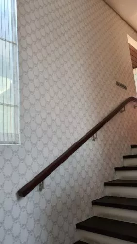 Hero Slide