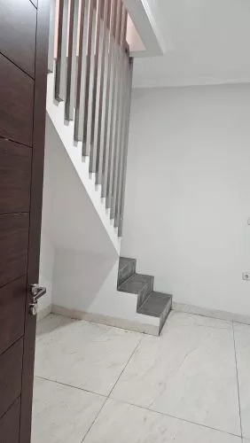 Hero Slide