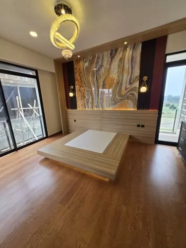 Hero Slide