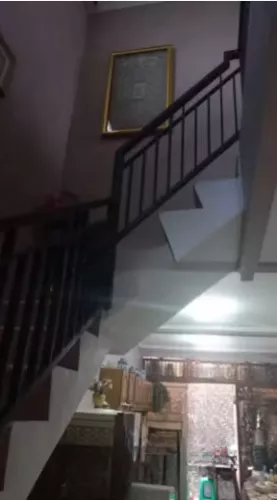 Hero Slide