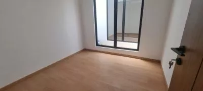 Hero Slide