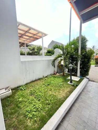 Hero Slide