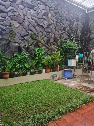 Hero Slide