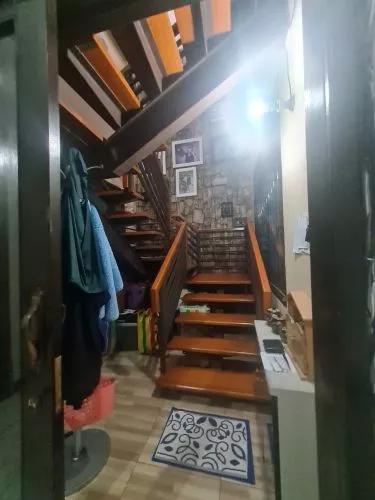 Hero Slide