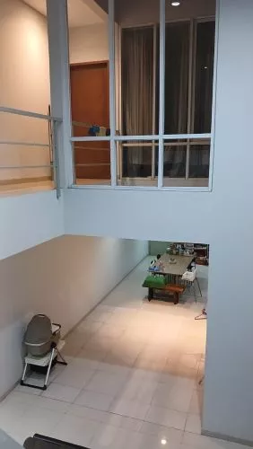 Hero Slide