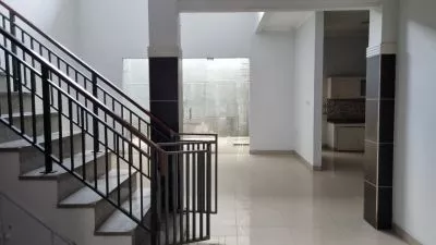 Hero Slide