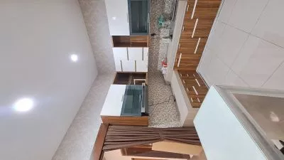 Hero Slide