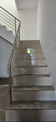 Hero Slide