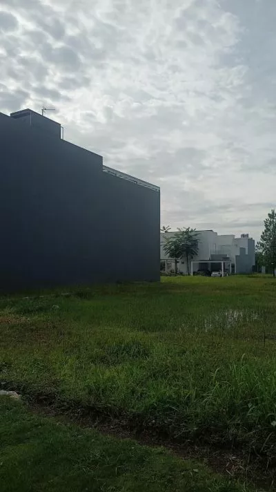 Hero Slide