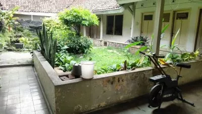 Hero Slide