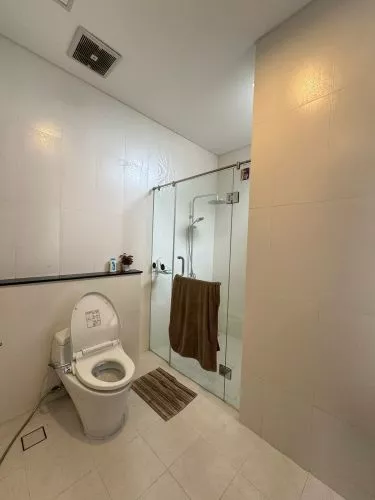 Hero Slide