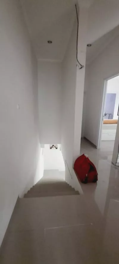 Hero Slide