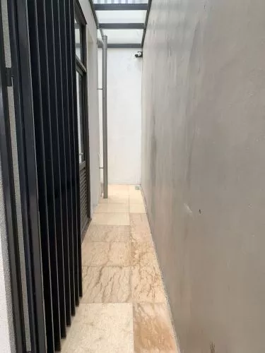 Hero Slide