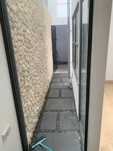 Hero Slide