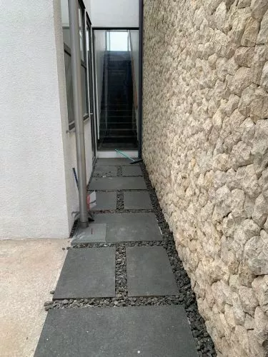 Hero Slide