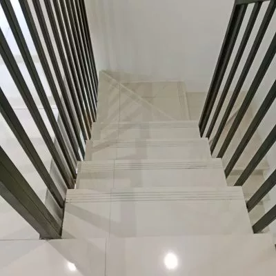 Hero Slide