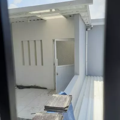 Hero Slide