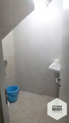 Hero Slide