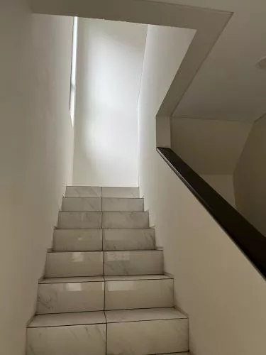 Hero Slide