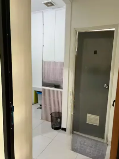 Hero Slide