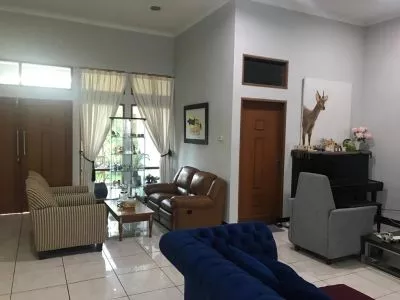 Hero Slide