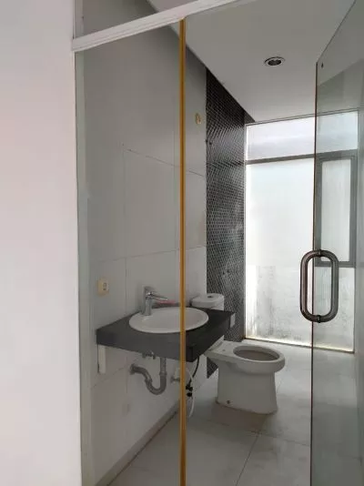 Hero Slide