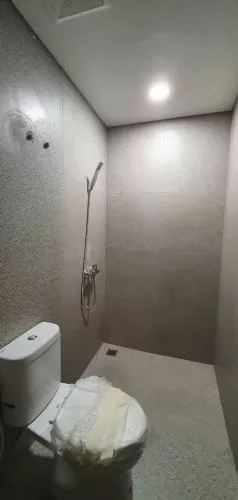 Hero Slide