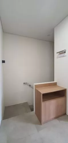 Hero Slide