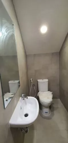 Hero Slide
