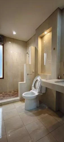 Hero Slide