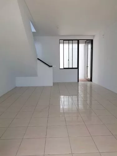Hero Slide
