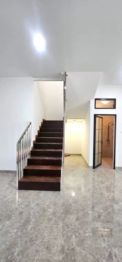 Hero Slide
