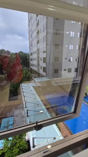 Hero Slide