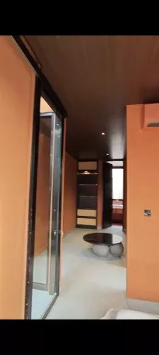 Hero Slide