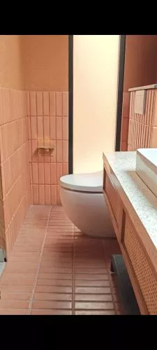 Hero Slide